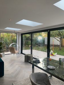 Minimal frame sliding door supplier